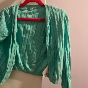 Gap sweater button up size m/8 offer bundle to save